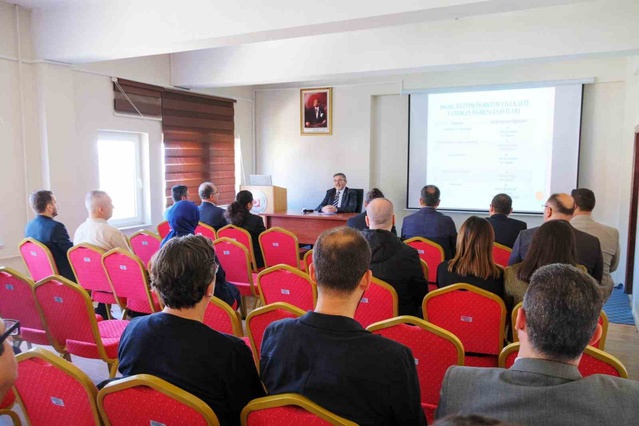 BŞEÜ Gölpazarı MYO'da yapay zekâ odaklı mesleki eğitim hedefleri ele alındı