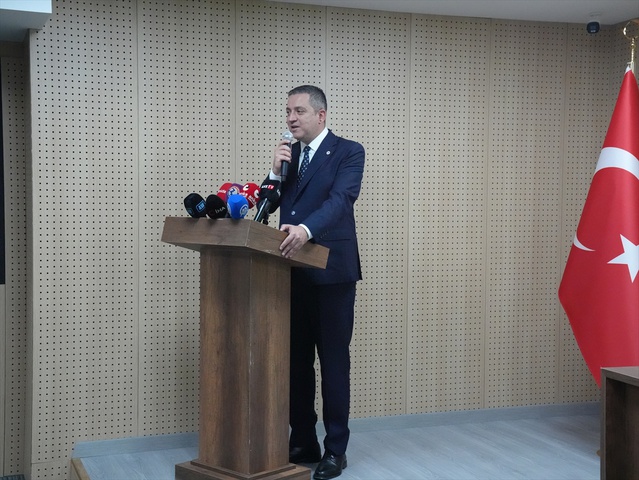 Türkiye Barolar Birliği Başkanı Sağkan, Diyarbakır'da baro hizmet binasının açılışına katıldı