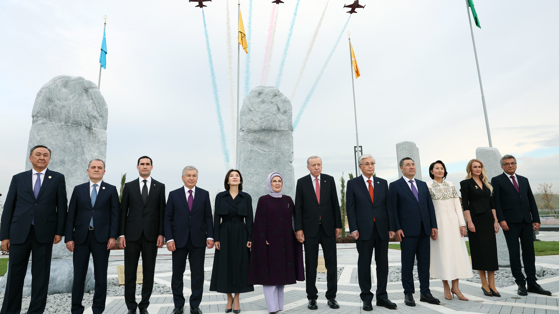 Türk dünyasını buluşturan açılış