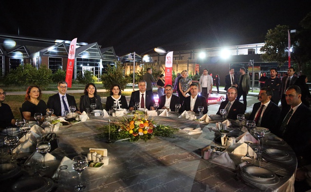 10. Uluslararası Adana Lezzet Festivali'nde 140 yöresel yemek sunuldu