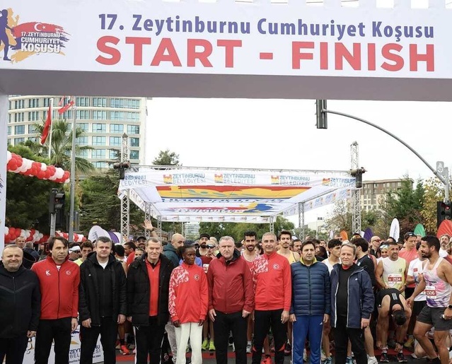 Zeytinburnu Cumhuriyet Koşusu'nda Ali Kaya ve Emebet Ejigu Bizuneh zafere ulaştılar