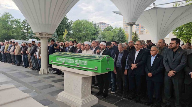 İYC Kayseri Şube Başkanı Oğuz Memiş, 63 yaşında toprağa verildi