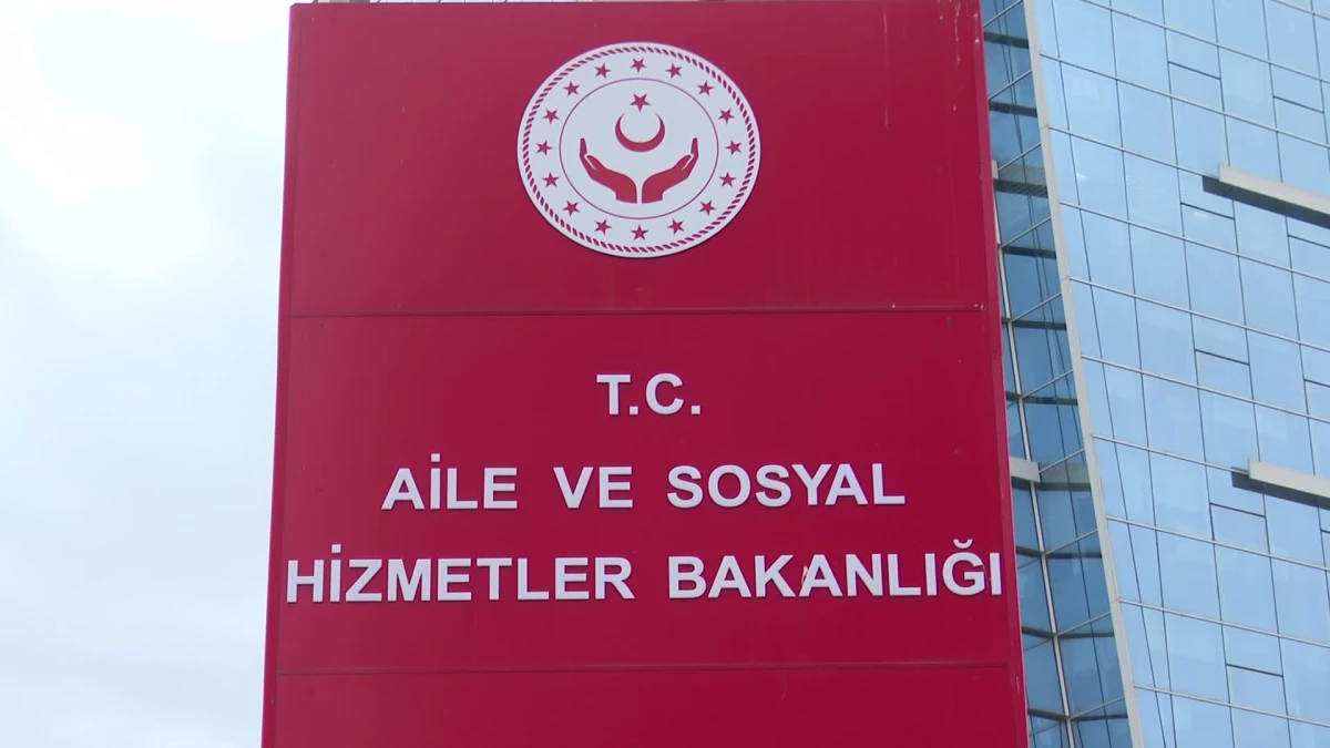 Antalya’daki çocuk güzellik yarışması iddiasına suç duyurusu