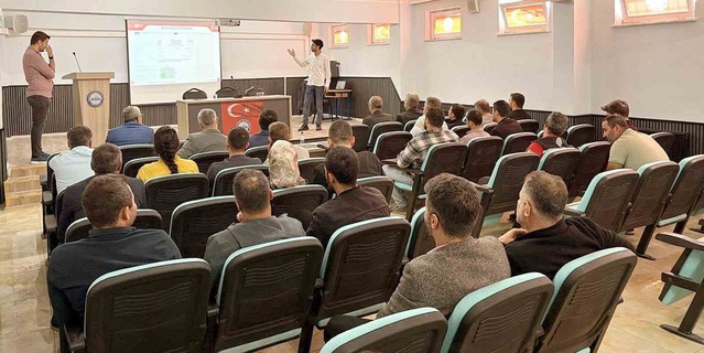 Gaziantep Araban'da OYSS ve psikososyal destek toplantısı eğitimcilerle yapıldı