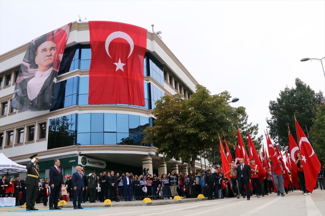 Samsun ve çevre illerde Cumhuriyet'in 103. yıl dönümü kutlanıyor