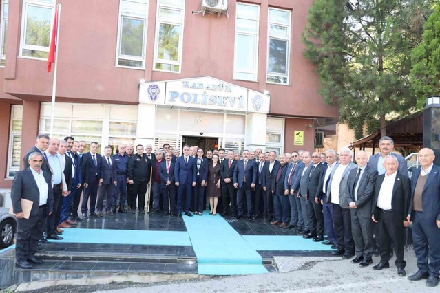 Vali Çağatay, Karabük'te Muhtarlar Günü programında muhtarları kutladı