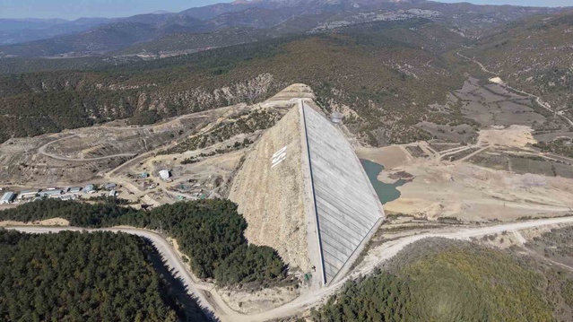 Amasya Aydınca Barajı'nda su tutuldu, 41 milyon 860 bin metreküp su depolanacak