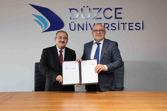 İŞKUR Gençlik Programı'nda yeni dönem sözleşmesi Düzce Üniversitesi'nde imzalandı