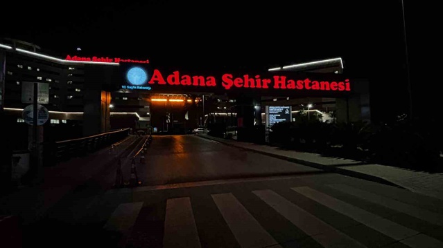 Adana'da kızını öldürmeye çalışan baba, polis operasyonuyla yakalanıp tutuklandı