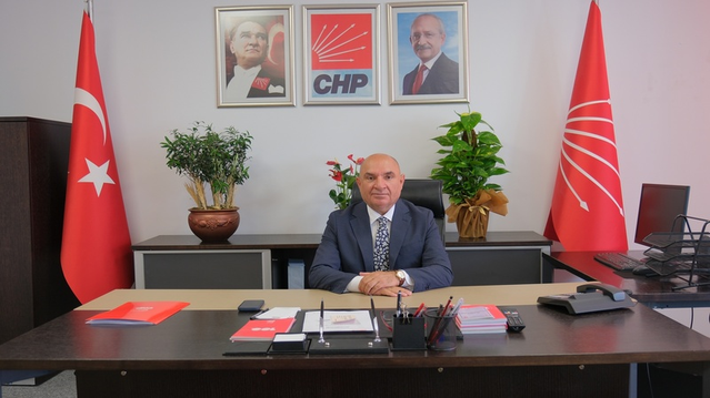 CHP'li Tarhan, otomotiv ihracatının %72,5'ini anıp 'Made in Türkiye' çağrısı yaptı