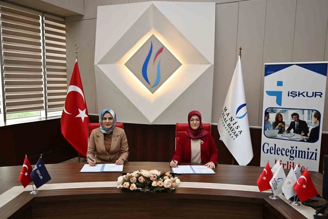 MCBÜ'de 1630 öğrenci için İŞKUR Gençlik Programı başvuruları başladı