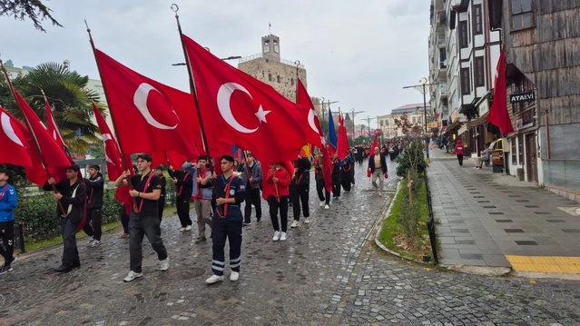 Sinop'ta 29 Ekim Cumhuriyet Bayramı'nın 103. yıl dönümü için genel prova yapıldı