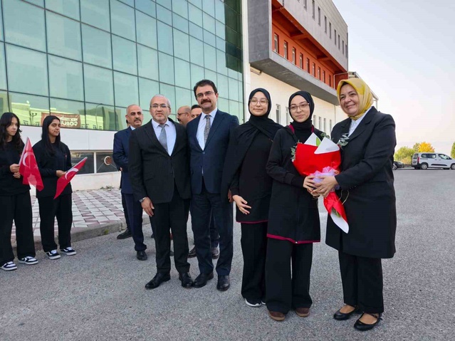 MEB Bakan Yardımcısı Ökten, Çorum'da İmam Hatip Okulları Değerlendirme Toplantısı'na katıldı