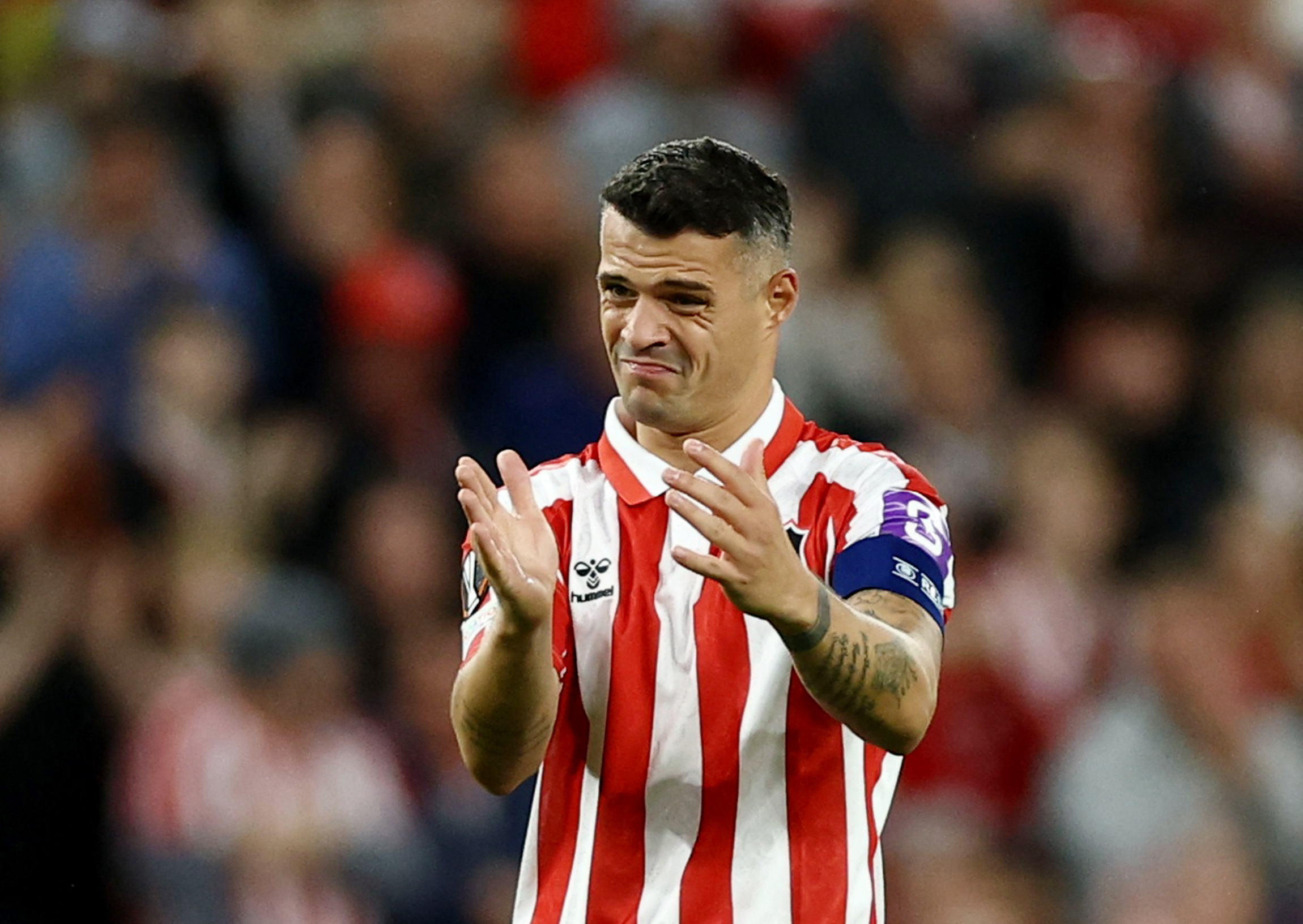 Sahte aşı sertifikası aldığını itiraf eden Xhaka'ya 150 bin İsviçre Frangı ceza kesildi