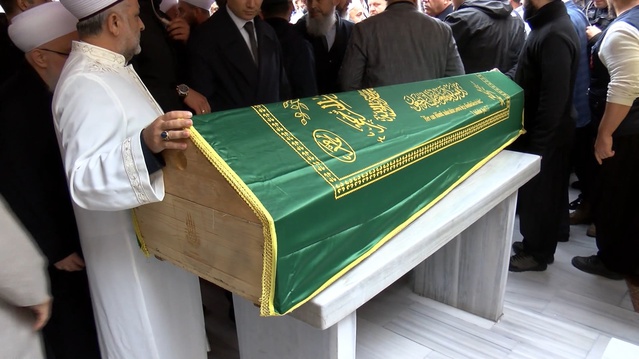 Fatih Çukurbostan'da akıma kapılan 14 yaşındaki çocuğun cenaze namazı kılındı