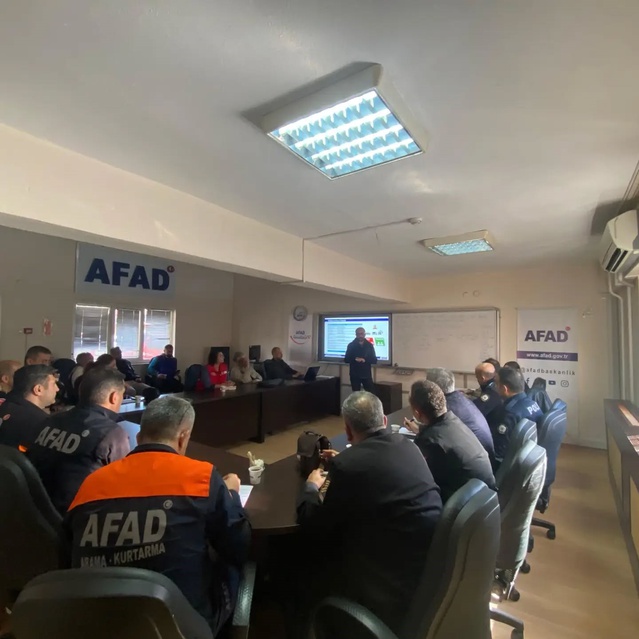 Aydın'daki kurumlara 30 Ekim'deki İzmir TAMP Tatbikatı öncesi bilgi verildi