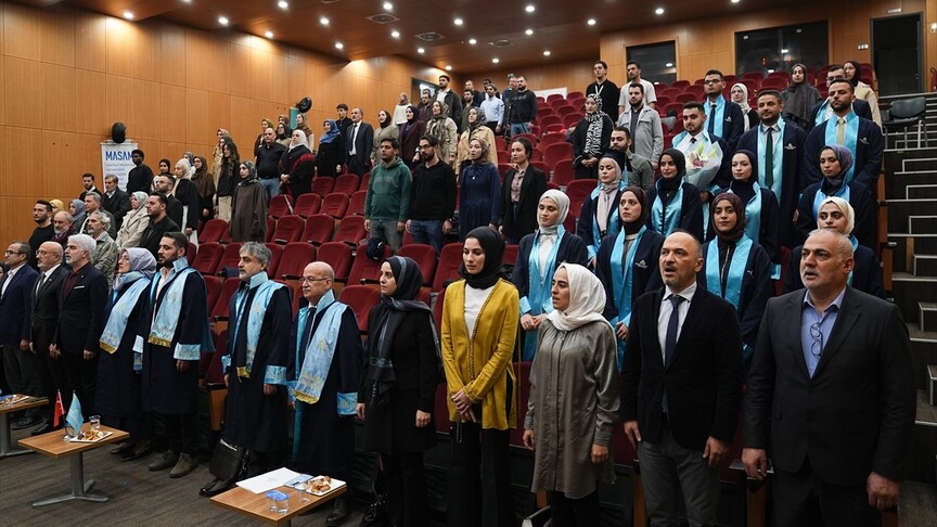 Gazze El-Ezher Üniversitesinden 16 Filistinli tıp öğrencisi İstanbul'da mezun oldu