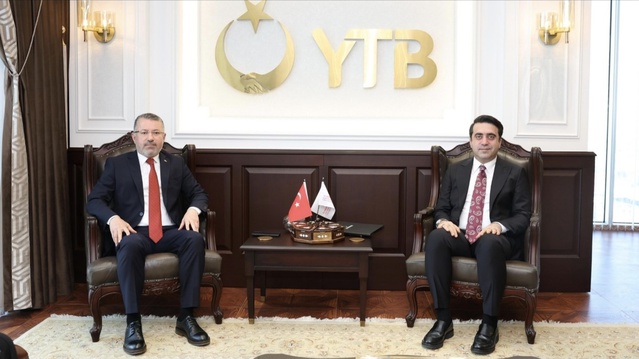 KBÜ Rektörü Kırışık, YTB ve Ulusal Ajans başkanlarıyla öğrenci projelerini görüştü