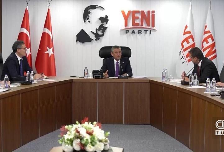 Yeni Parti'de kurultay hazırlığı