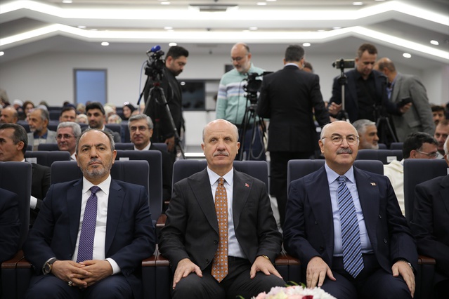 YÖK Başkanı Özvar, Denizli'de İmam Buhari'nin ilmi mirasını anlattı