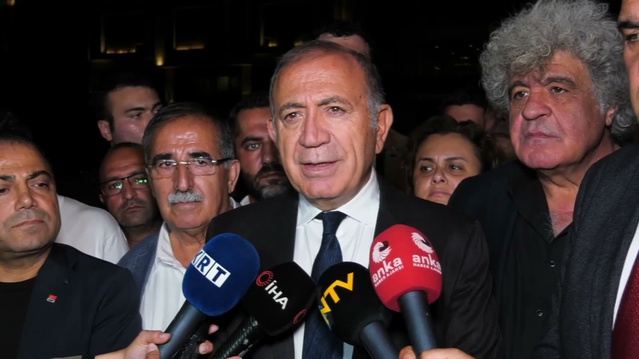 Cafer Parlak, Eyüpsultan Belediye Meclisi'nde 19 oyla başkan vekili seçildi