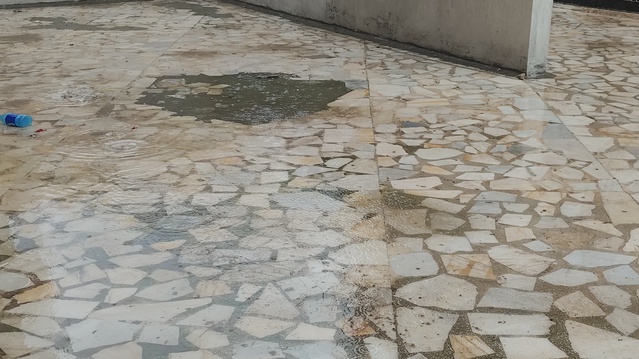 Mardin Artuklu'da sağanakta su basan ev ve iş yerlerinde MARSU çalışma başlattı