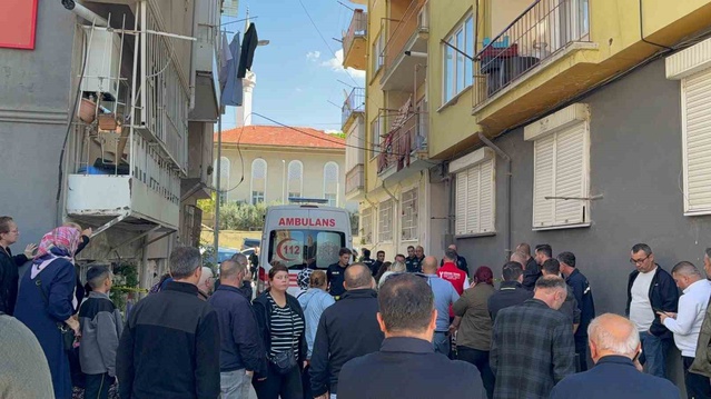 Karı kocadan haber alınamıyordu! Eve giren ekipler acı manzarayla karşılaştı
