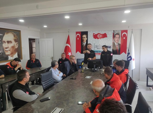 Kırklareli'de bomba uzmanları 22 AFAD personeline sabotaja müdahale eğitimi verdi