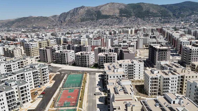 Depremde yerle bir olan Hatay Antakya'daki Emek Mahallesi yeniden inşa edildi