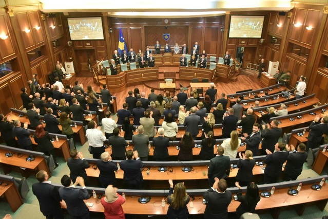 Kosova'da cumhurbaşkanlığı krizi son gün 81 oyla seçilen Shiroka Pula ile bitti