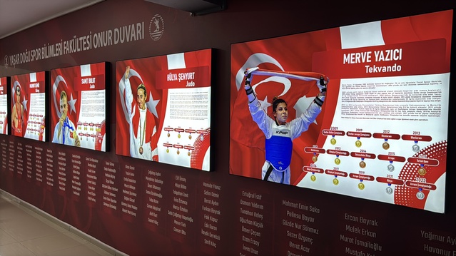 OMÜ'de milli sporcular için Onur Duvarı açılışına Mahmut Demir katıldı