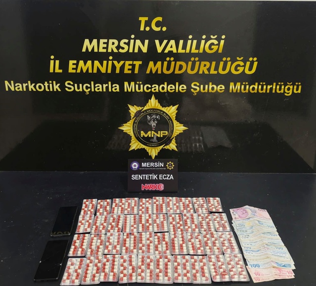 Mersin'de uyuşturucu satıcılarına yönelik operasyonda 4 şüpheli tutuklandı