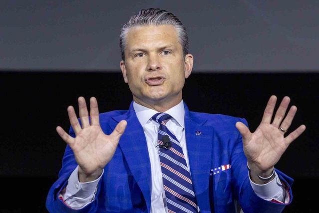 ABD Savunma Bakanı Hegseth'in konuşmasını en az 6 protestocu kesti, biri 'Nazisin' dedi