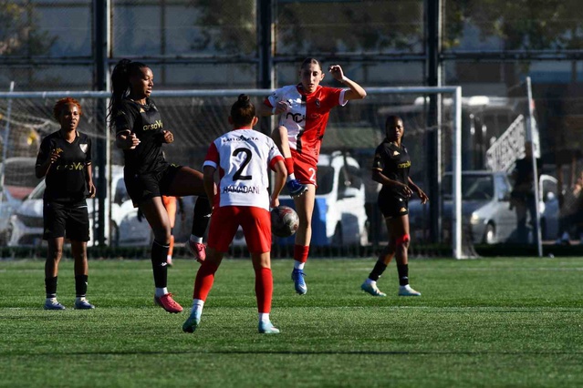 Ünye Kadın FK, 7. haftada Kayseri Kadın FK ile golsüz berabere kaldı