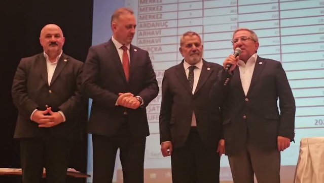 Artvin'de YENİ Parti ön seçimini Bedrettin Kalın 2 bin 23 oyla kazandı