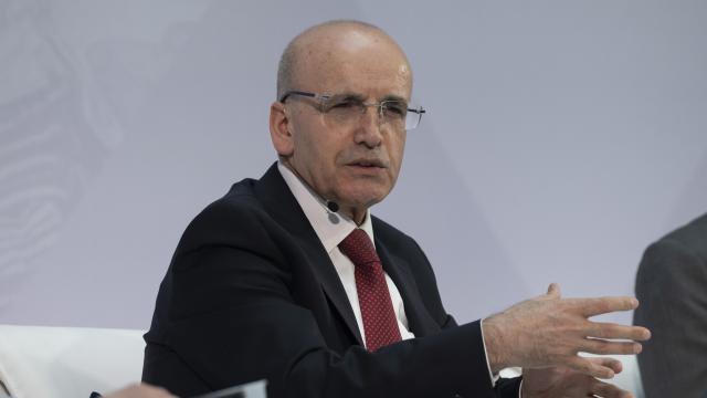 Bakan Şimşek'ten fon soruşturması açıklaması: Sistematik bir problem yok
