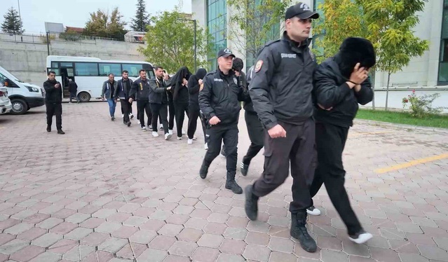 Kırıkkale merkezli operasyonda bahis gelirlerini aklayan 11 şüpheli tutuklandı