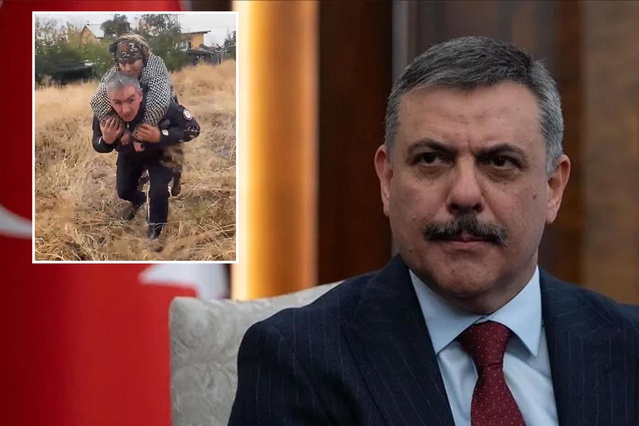 İçişleri Bakanı Çiftçi, yaşlı kadını kurtaran polisi tebrik etti