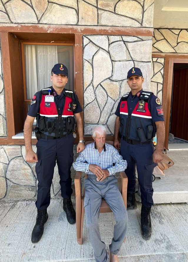 Antalya Manavgat'ta kaybolan 89 yaşındaki Alzheimer hastası dronla ormanda bulundu
