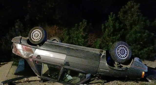 Çorum-Samsun kara yolunda devrilen otomobilde 1 kişi öldü, 2 kişi yaralandı