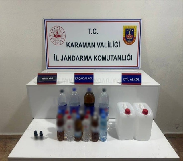Karaman'da jandarmanın denetimlerinde yakalanan 54 şüpheliden 12'si tutuklandı