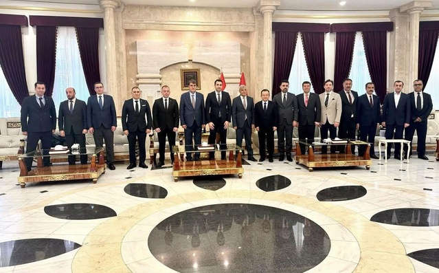 UND, Irak'ta sınırda bekleyen tırların 2-3 gün içinde sevkine mutabakat sağladı
