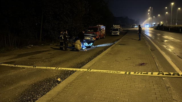 Karabük Safranbolu'da kontrolden çıkan otomobil devrildi, sürücü yaralandı