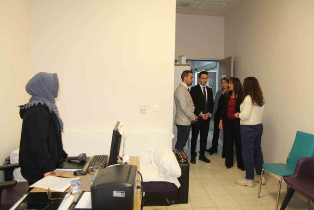 Çivril'de MR Cihazı ve Kanser Taramaları İncelendi