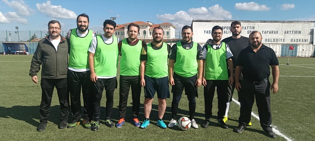 Bilecik Pazaryeri'nde Kaymakamlık Kupası başladı, Jandarma Müftülük'ü 3-2 yendi