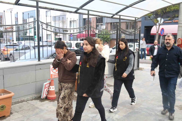 Eskişehir polisi 2 evden hırsızlığı çözdü, 168 bin TL bulundu, 2 şüpheli tutuklandı