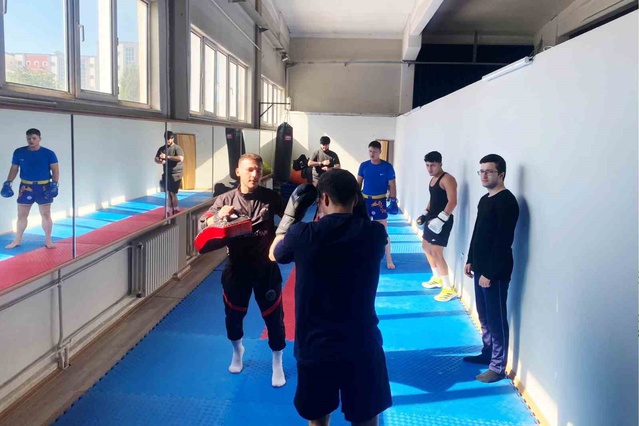 BŞEÜ Rektörü Kaplancıklı, 18 branşta seçilen sporculara yeni sezonda başarı diledi