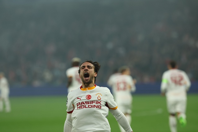 Galatasaray deplasmanda Lille'i 4-2 yendi, rakibini yenen ilk Türk takımı oldu