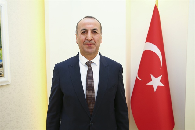 Uşak'ta 1924'ten beri eğitim veren Gazi Mustafa Kemal İlkokulu 638 öğrenciyi eğitiyor.