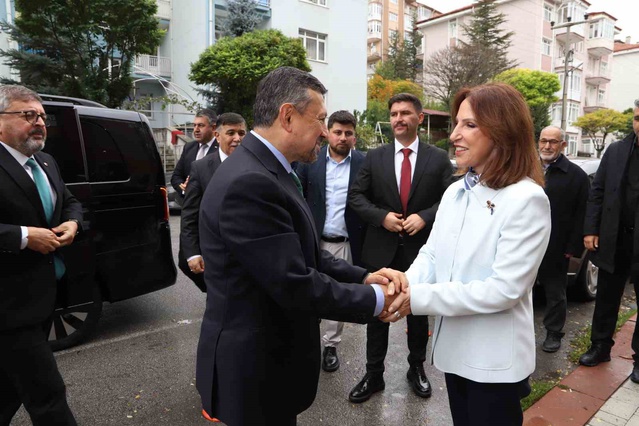 MHP Kütahya Milletvekili Erbaş, KUTSO yönetimine hayırlı olsun ziyaretinde bulundu